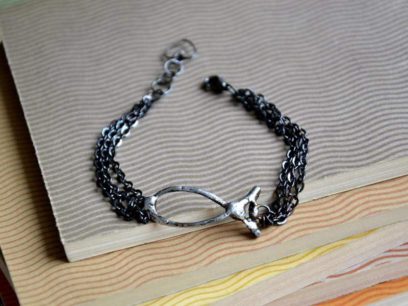 Bransoletka z ichtys (w kolorze ciemnego srebra)