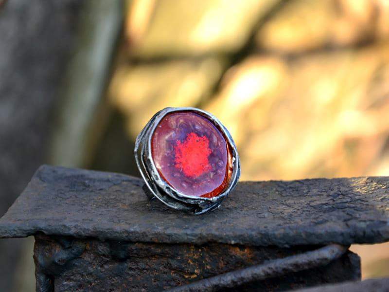 Nastrojowy pierścionek w kolorach zachodzącego słońca (oprawa w kolorze ciemnego srebra)