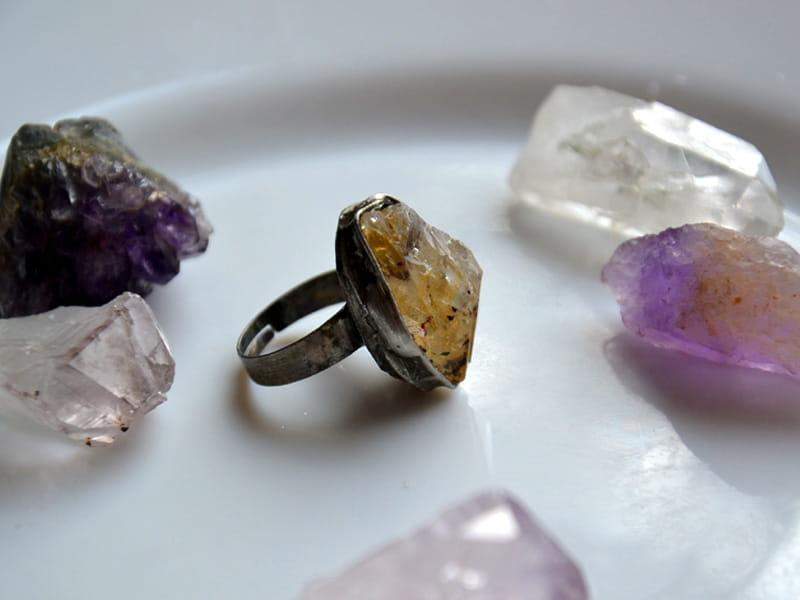 Pierścionek z cytrynem