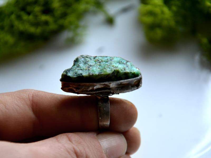 Pierścionek z surowym turkusem III